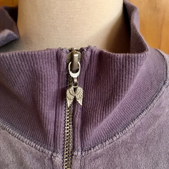 ☀️Victoria’s Secret velour cropped sweatshirt☀️ - Picture 2 of 8